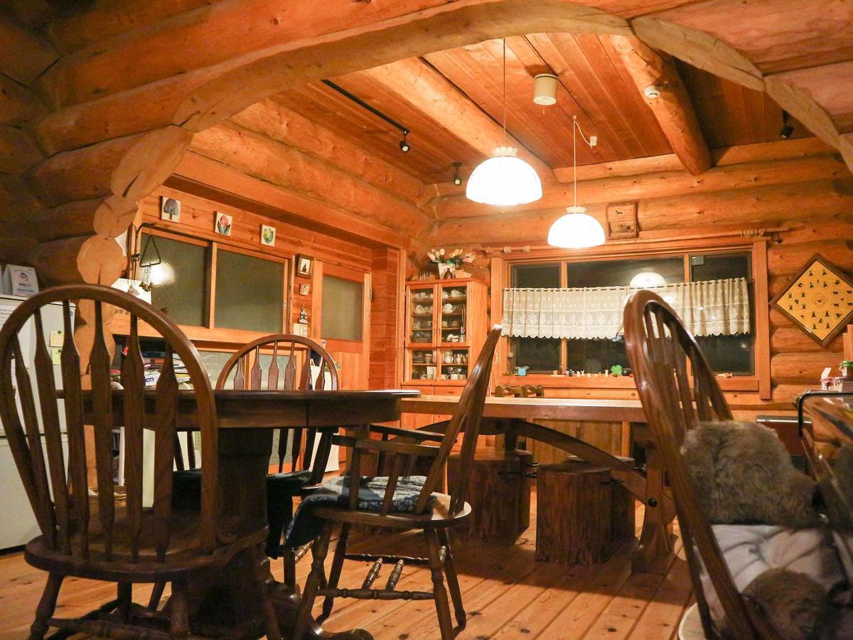 Canadian Loghouse Inn Azuminoyujin Exterior photo